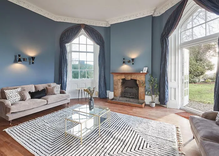 Host & Stay - Silton Hall